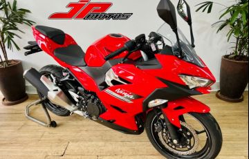 Kawasaki Ninja 400
