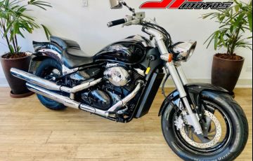 Suzuki Boulevard M800