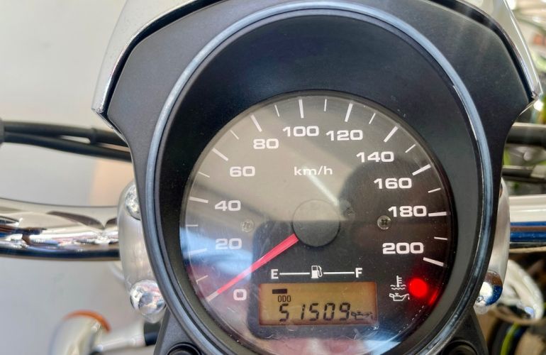 Suzuki Boulevard M800 - Foto #8