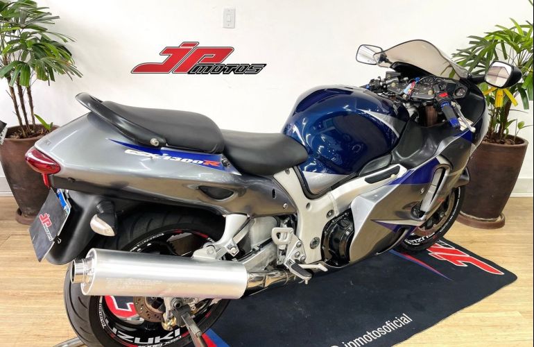 Suzuki Gsx 1300 R Hayabusa - Foto #3