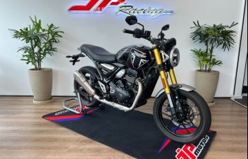 Triumph Speed Twin