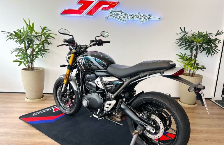 Triumph Speed Twin - Foto #3