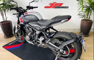 Triumph Trident Tribute - Foto #2