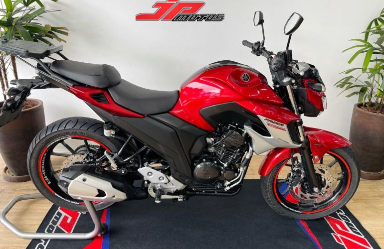 Yamaha Fazer 250 Blueflex - Foto #4