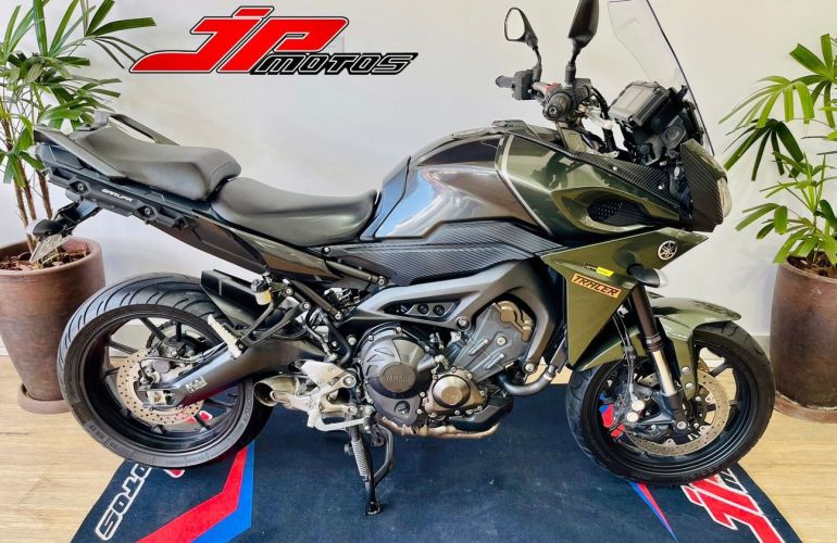 Yamaha MT 09 Tracer - Foto #2