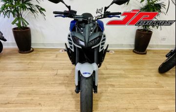 Yamaha MT 09 - Foto #7