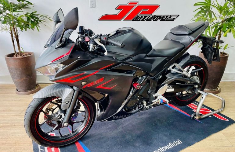 Yamaha YZF R3 (ABS) - Foto #6