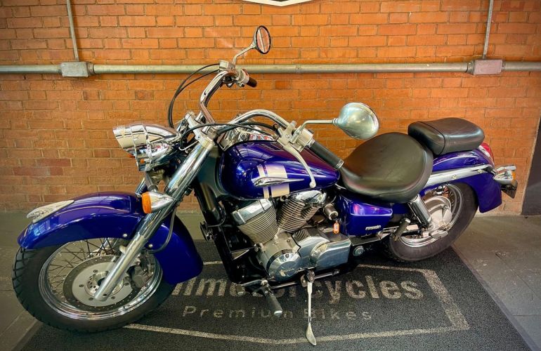 Honda Shadow 750 - Foto #2
