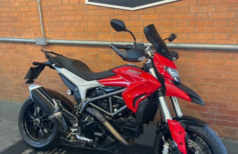 Ducati Hypermotard 821 - Foto #2