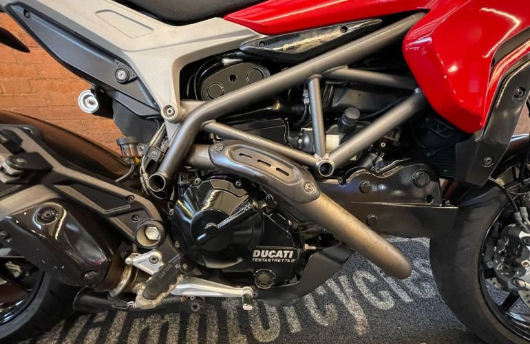 Ducati Hypermotard 821 - Foto #7