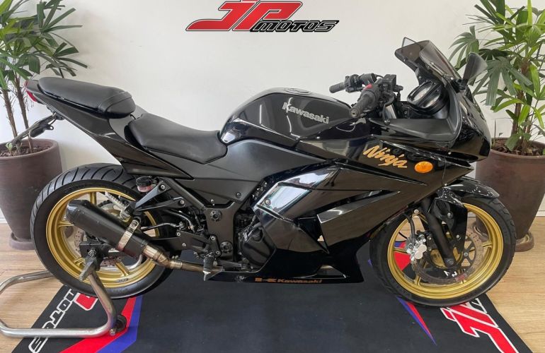 Kawasaki Ninja 250R - Foto #4
