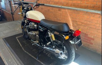 Royal Enfield Interceptor - Foto #2