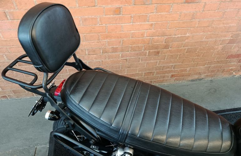 Triumph Bonneville T120 Black 1200 - Foto #10