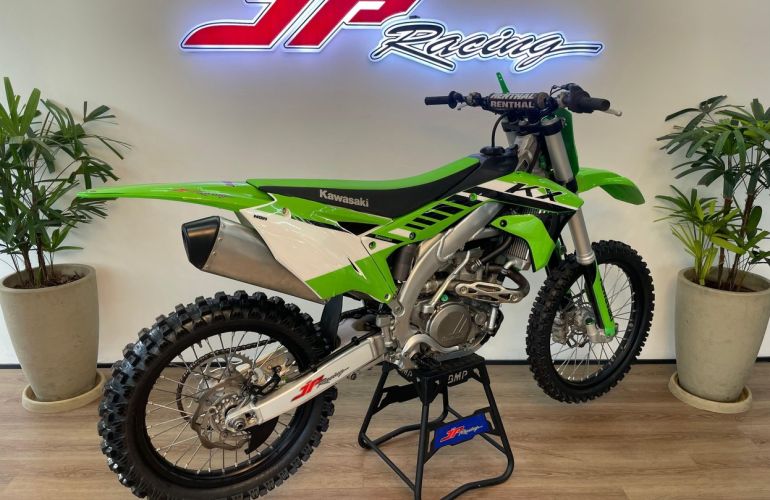 Kawasaki KX 450F - Foto #4
