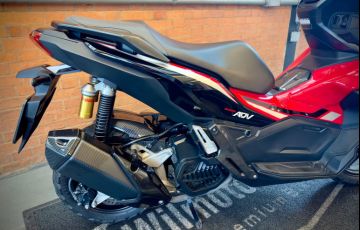 Honda ADV 150 - Foto #6
