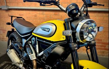 Ducati Scrambler Icon - Foto #6