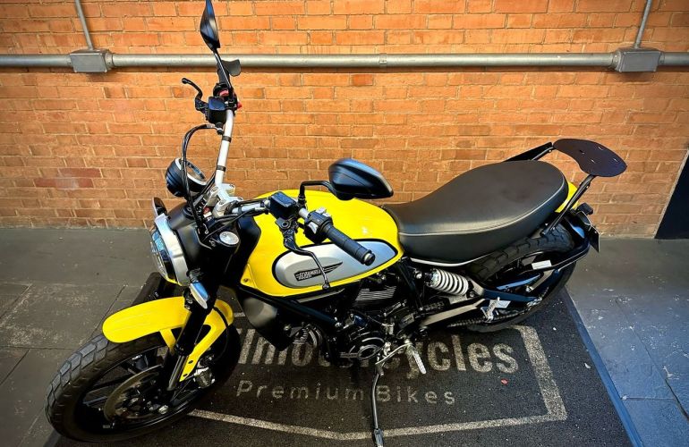Ducati Scrambler Icon - Foto #9