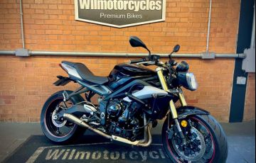 Triumph Street Triple 675 (ABS)