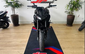 Yamaha MT 09 - Foto #6