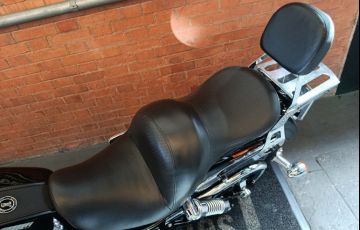 Harley-Davidson Dyna Super Glide Custom - Foto #3