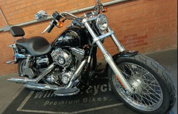 Harley-Davidson Dyna Super Glide Custom - Foto #9