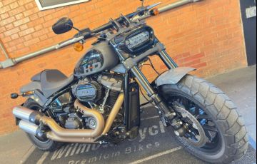 Harley-Davidson Softail Fat Bob 114 - Foto #2