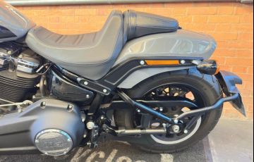 Harley-Davidson Softail Fat Bob 114 - Foto #5