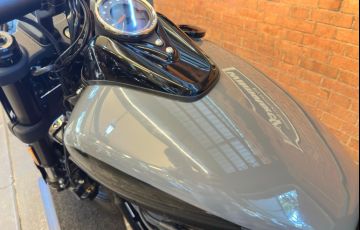 Harley-Davidson Softail Fat Bob 114 - Foto #6