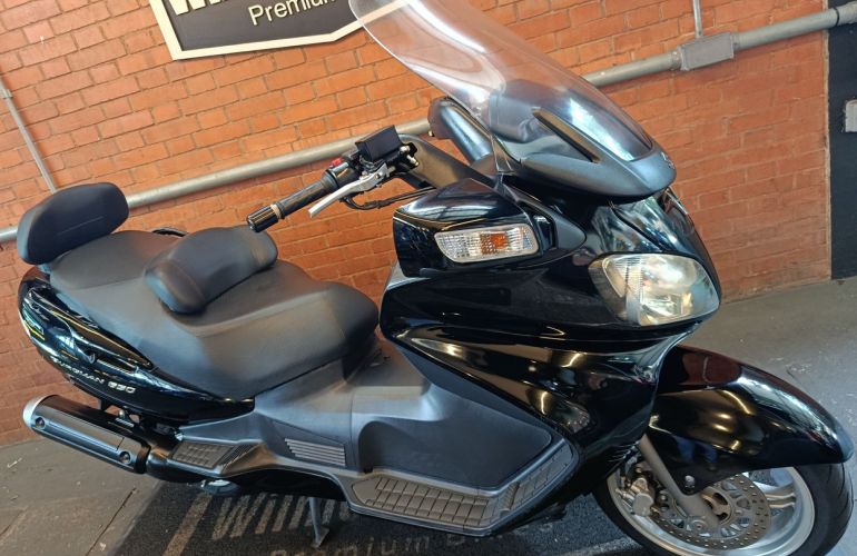Suzuki Burgman 650 - Foto #2