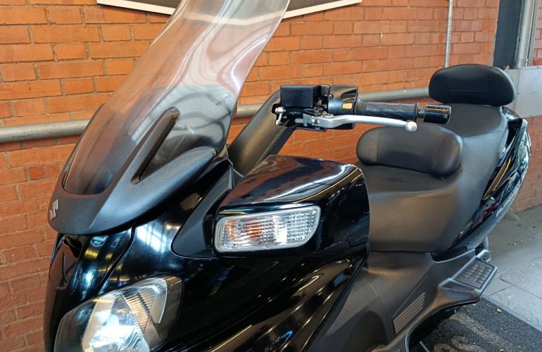 Suzuki Burgman 650 - Foto #6