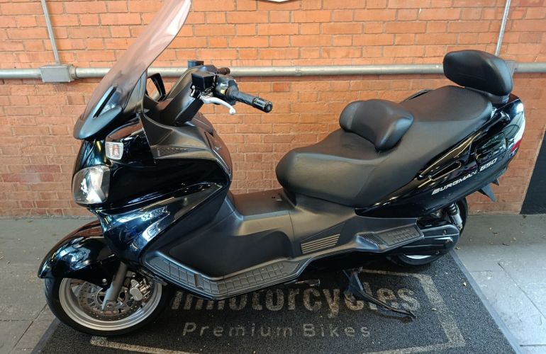 Suzuki Burgman 650 - Foto #9