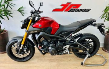 Yamaha MT 09 - Foto #5