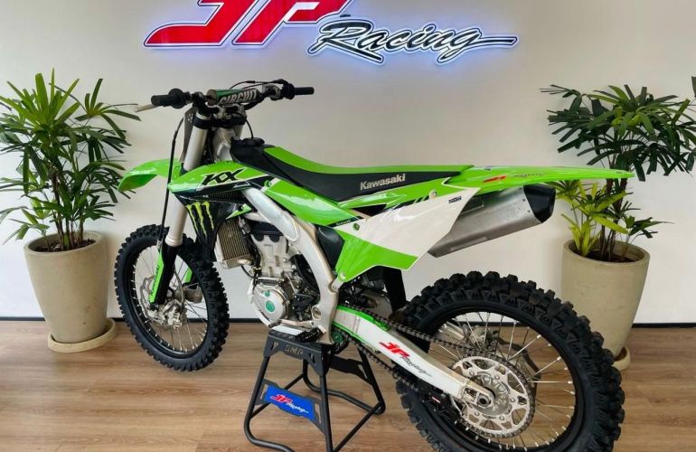 Kawasaki KX 450F - Foto #4