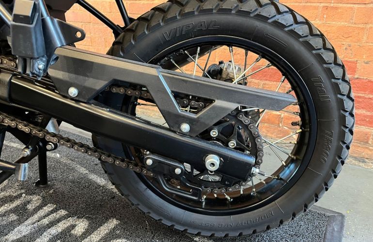 Royal Enfield Himalayan - Foto #7