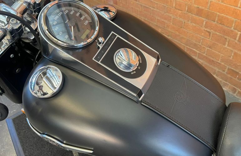 Harley-Davidson Fat Boy 110th Special Anniversary Edition - Foto #10