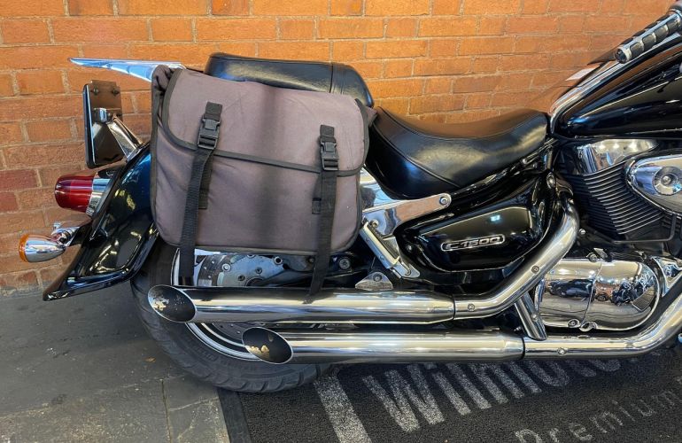 Suzuki Boulevard C1500 - Foto #2