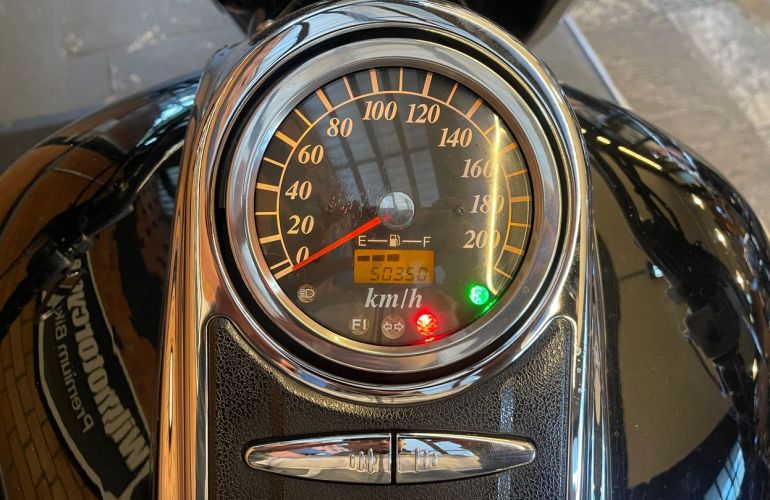 Suzuki Boulevard C1500 - Foto #7
