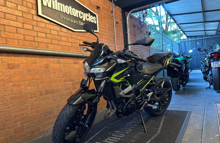 Kawasaki Ninja 300 - Foto #4