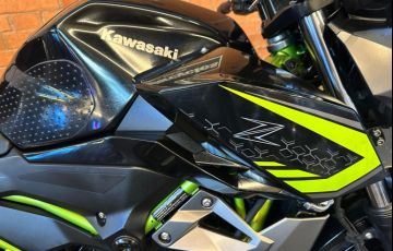 Kawasaki Ninja 300 - Foto #7