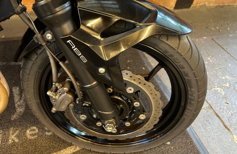 Kawasaki Ninja 300 - Foto #8