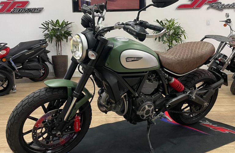 Ducati Scrambler Icon - Foto #3