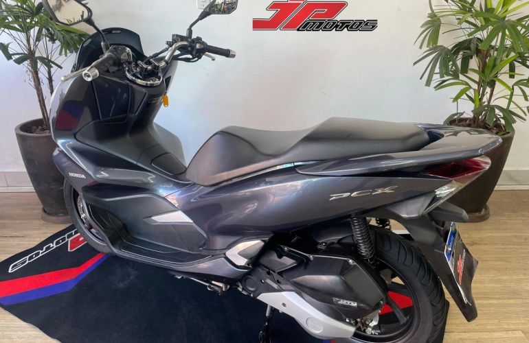 Honda Pcx 150 DLX - Foto #5