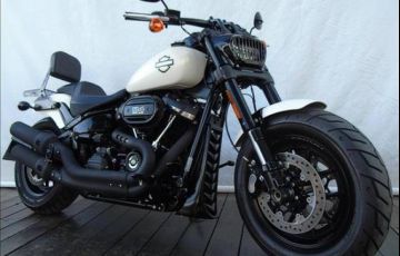 Harley-Davidson Dyna Fat Bob 114 - Foto #2