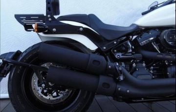 Harley-Davidson Dyna Fat Bob 114 - Foto #4