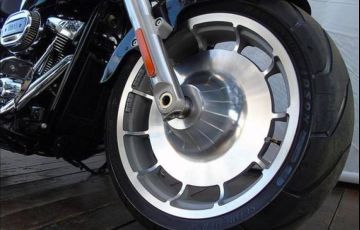 Harley-Davidson Softail Fat Boy 114 - Foto #7