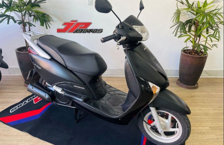 Honda Lead 110 - Foto #1