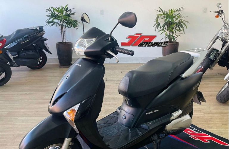 Honda Lead 110 - Foto #2
