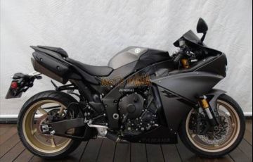 Yamaha YZF R1