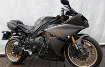 Yamaha YZF R1 - Foto #2