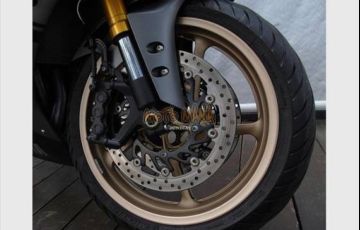 Yamaha YZF R1 - Foto #7
